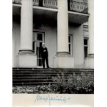 Henryk Jan Jabsonski signed 9 x 6 inch b/w photo. He was a Polish historian and politician. After