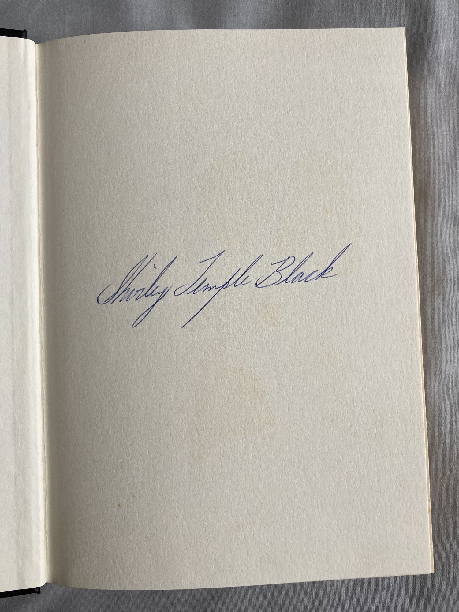 Shirley Temple Black signed inside hardback book. Child Star an Autobiography. Inscription on inside - Image 2 of 3