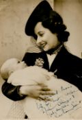 Merle Oberon Signed 9 x 6 inch approx Vintage Black and White Photo. Signed in blue ink.