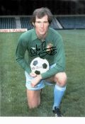 Football Manchester City Goalkeeping Legend Joe Corrigan Personally Signed 16x12 Colour Photo.