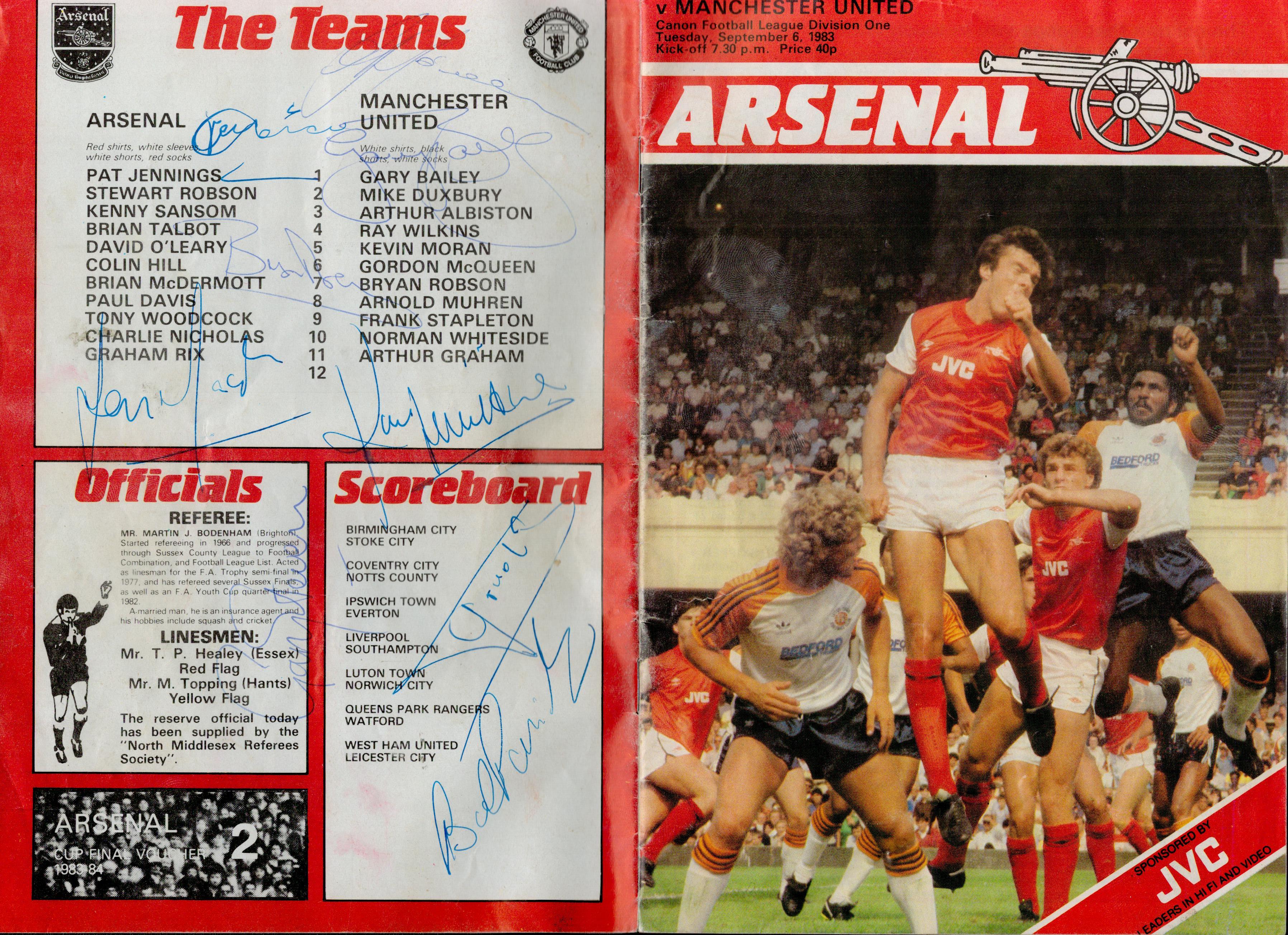 Arsenal FC Collection of 4 Matchday Programmes and 20 The Arsenal History pamphlets. Good condition. - Image 23 of 25