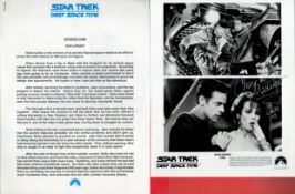 Star Trek Deep Space Nine Collection of 6 Signed and unsigned Black and White Photos / Stills approx