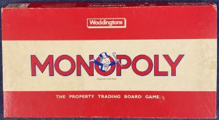 Waddingtons Monopoly Game. Registered Trade Mark set. Produced in Great Britain. All Pieces inside