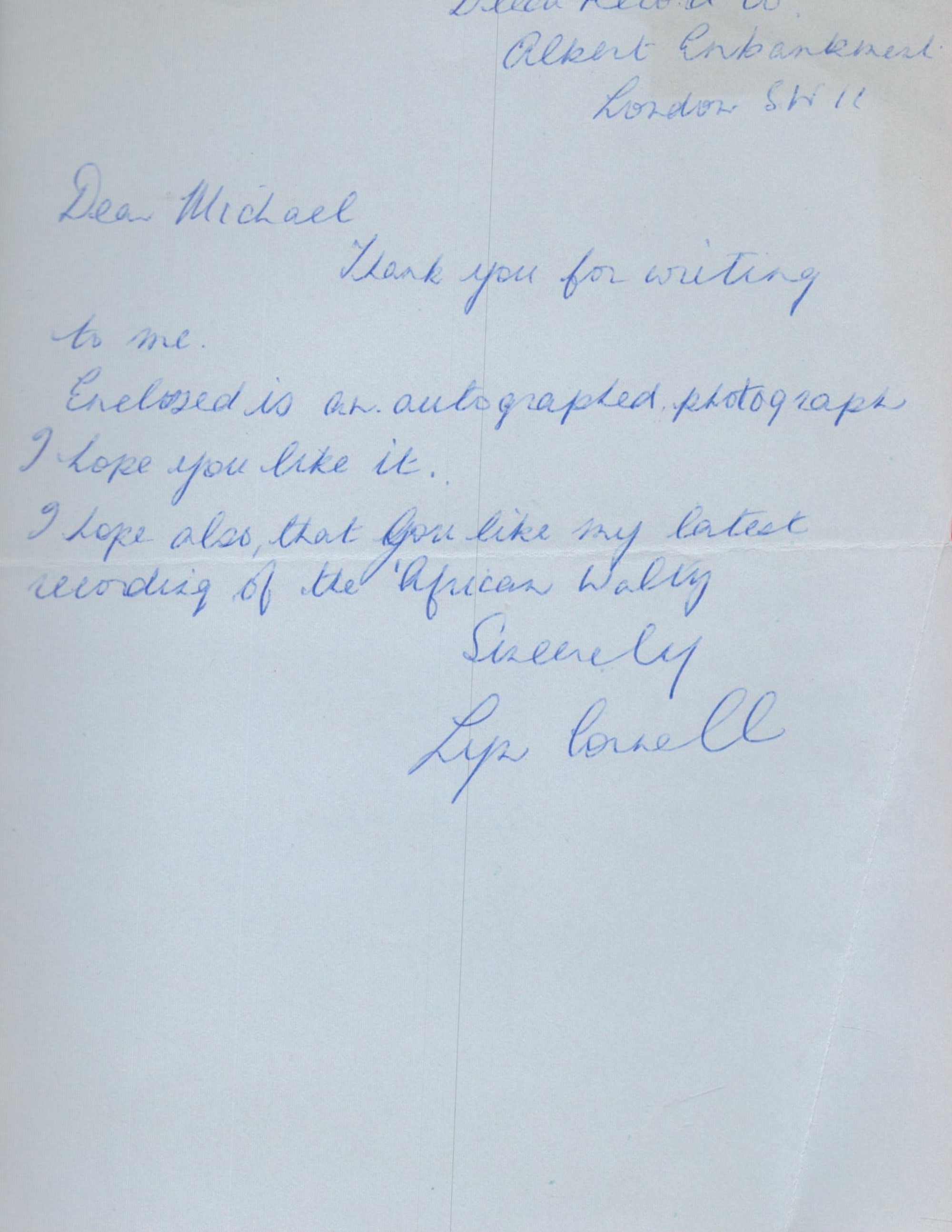 Singer Lyn Cornell hand written letter replying to an autograph request. Also known as Lynn