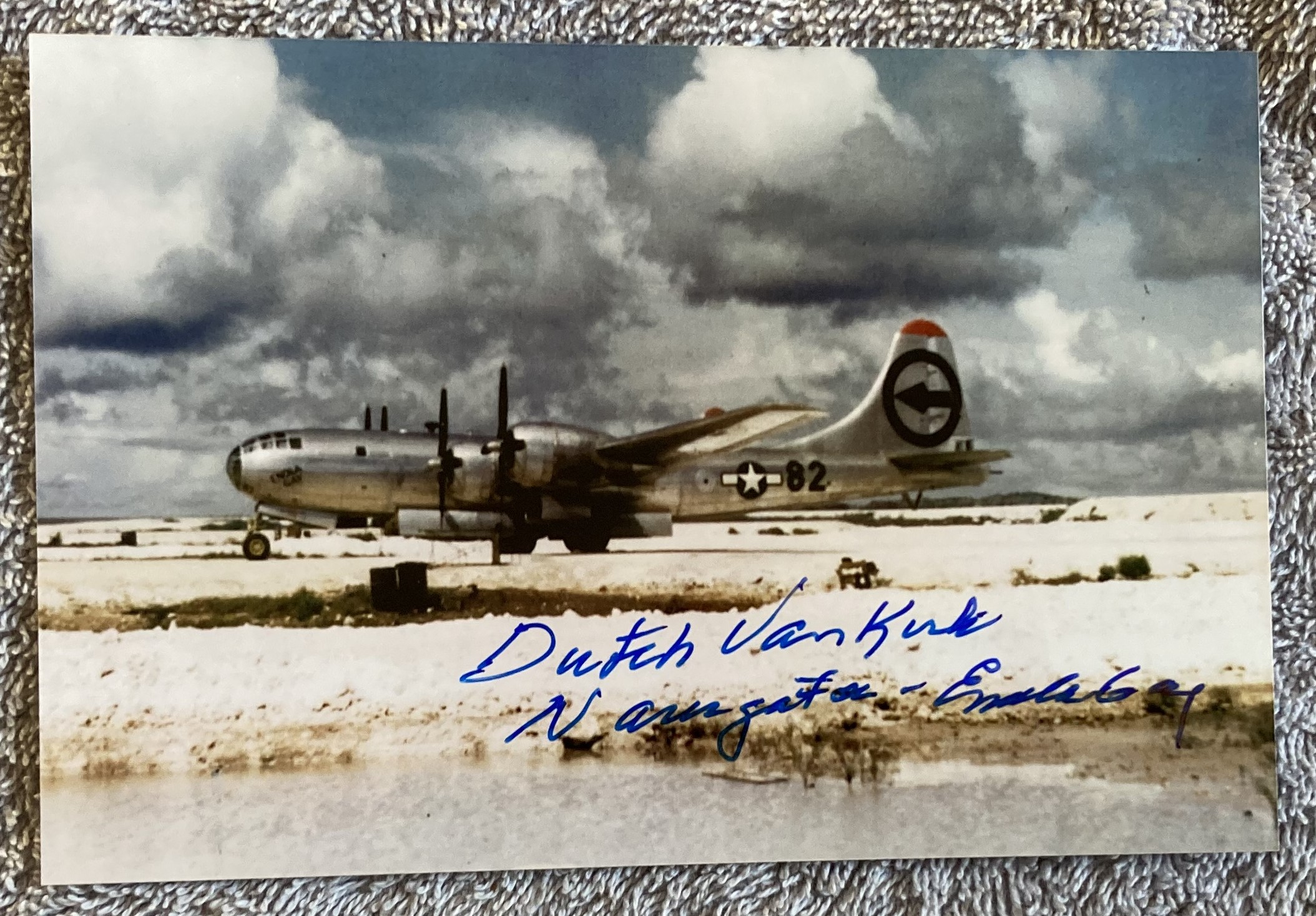 WW2 Enola Gay Navigator Dutch van Kirk signed stunning 6 x 4 colour photo of Enola Gay on the