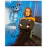Roxanne Dawson Signed Colour Photo B'Elanna Torres - Voyager Approx. size 10 x 8. Good condition.
