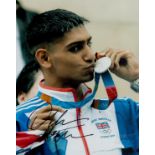 Amir Kahn Signed Colour Photo Olympic Athens 2004 Great Britain Silver medal approx size 10 x 8.
