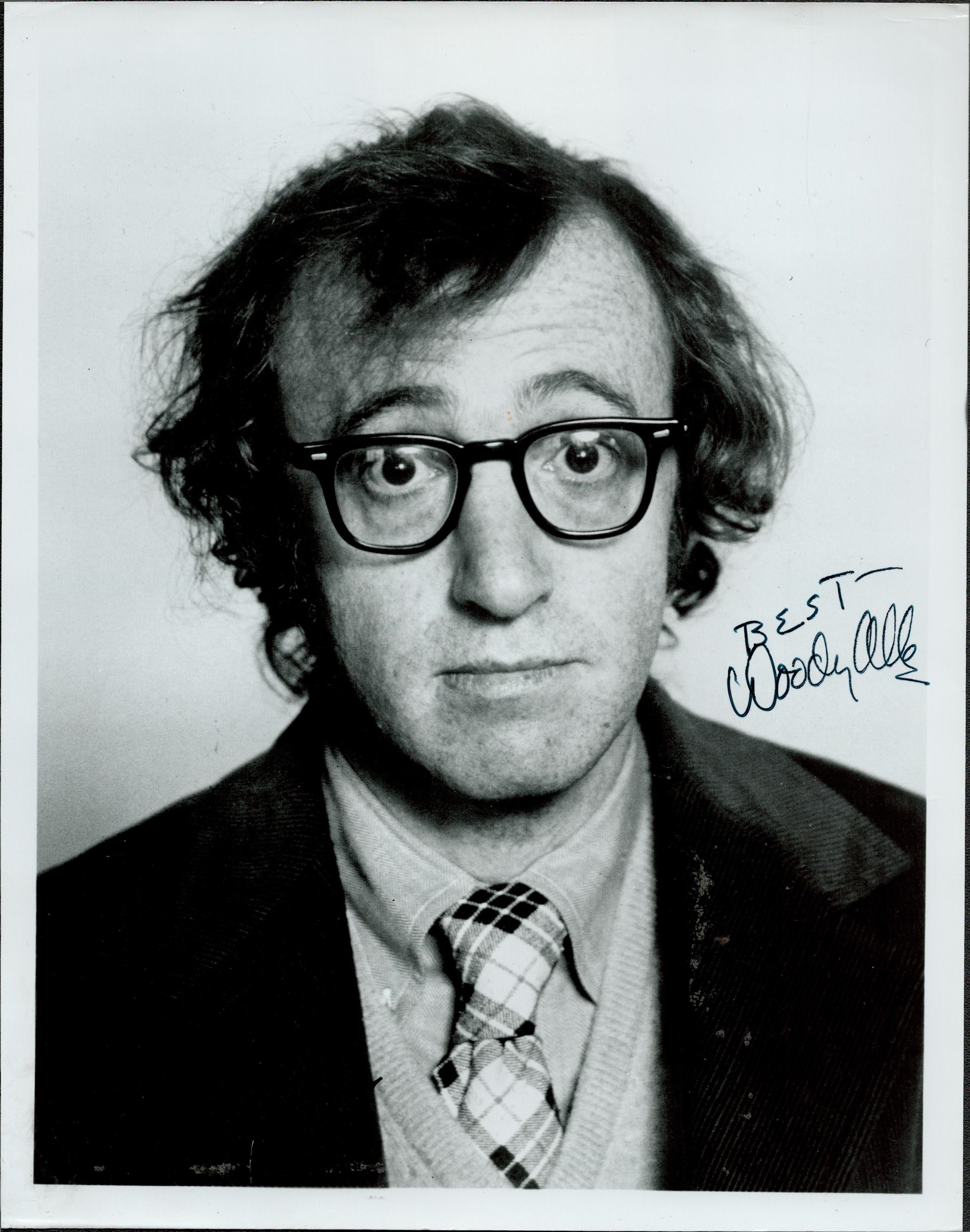 Woody Allen signed 10x8 black and white photographAll autographs come with a Certificate of