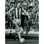 Ally Robertson signed 10x8 black and white photo. Robertson (born 9 September 1952 in Philpstoun) is
