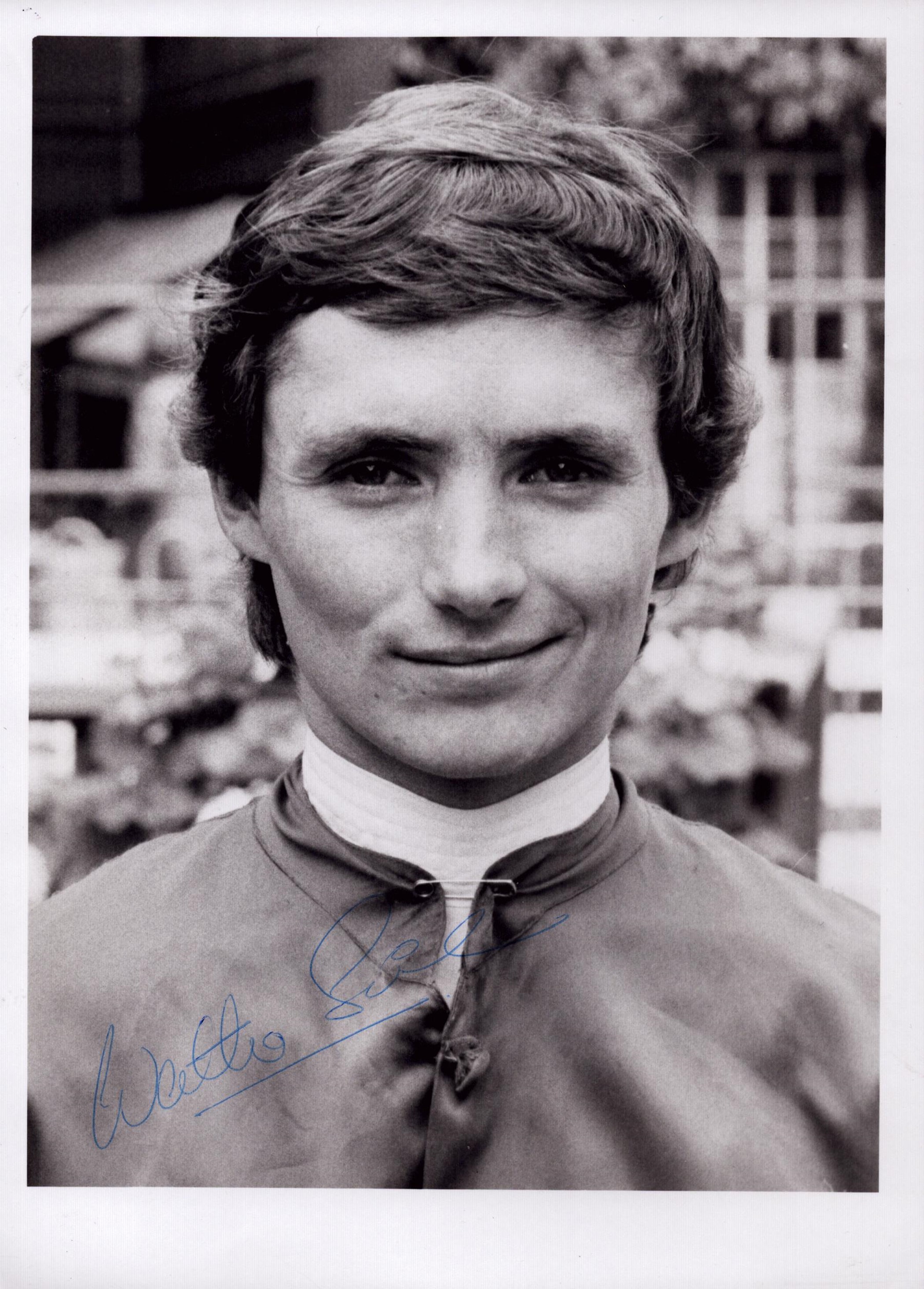 Walter Swinburn (1961-2016) Jockey Signed 6x8 Photo. Good condition. All autographed items come with