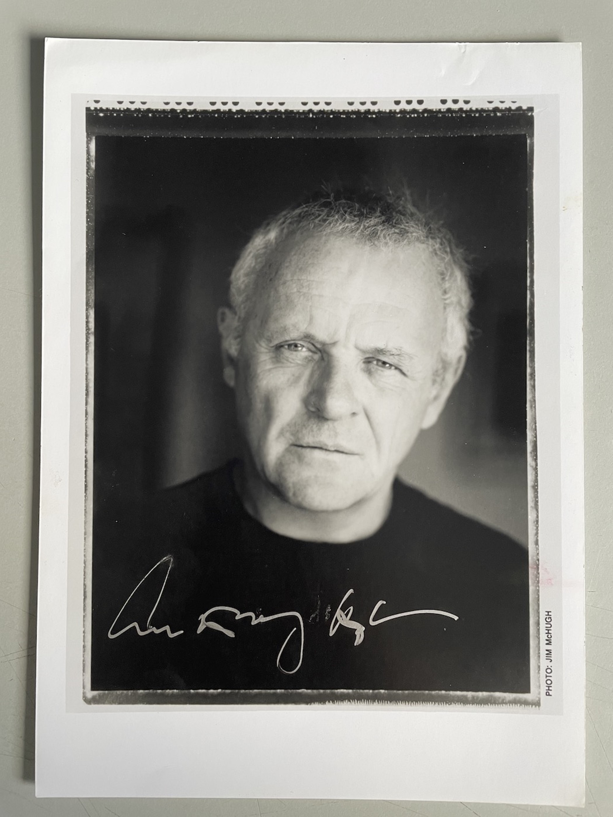 Anthony Hopkins Silence of the Lambs Actor 7x5 inch signed photo. Good condition. All autographs are