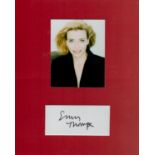 Emma Thompson 10x8 approx. mounted signature piece includes signed album page and colour photo