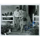 Rod Taylor, a signed 10x8 photo, a scene from Alfred Hitchcock's The Birds (1963). An Australian