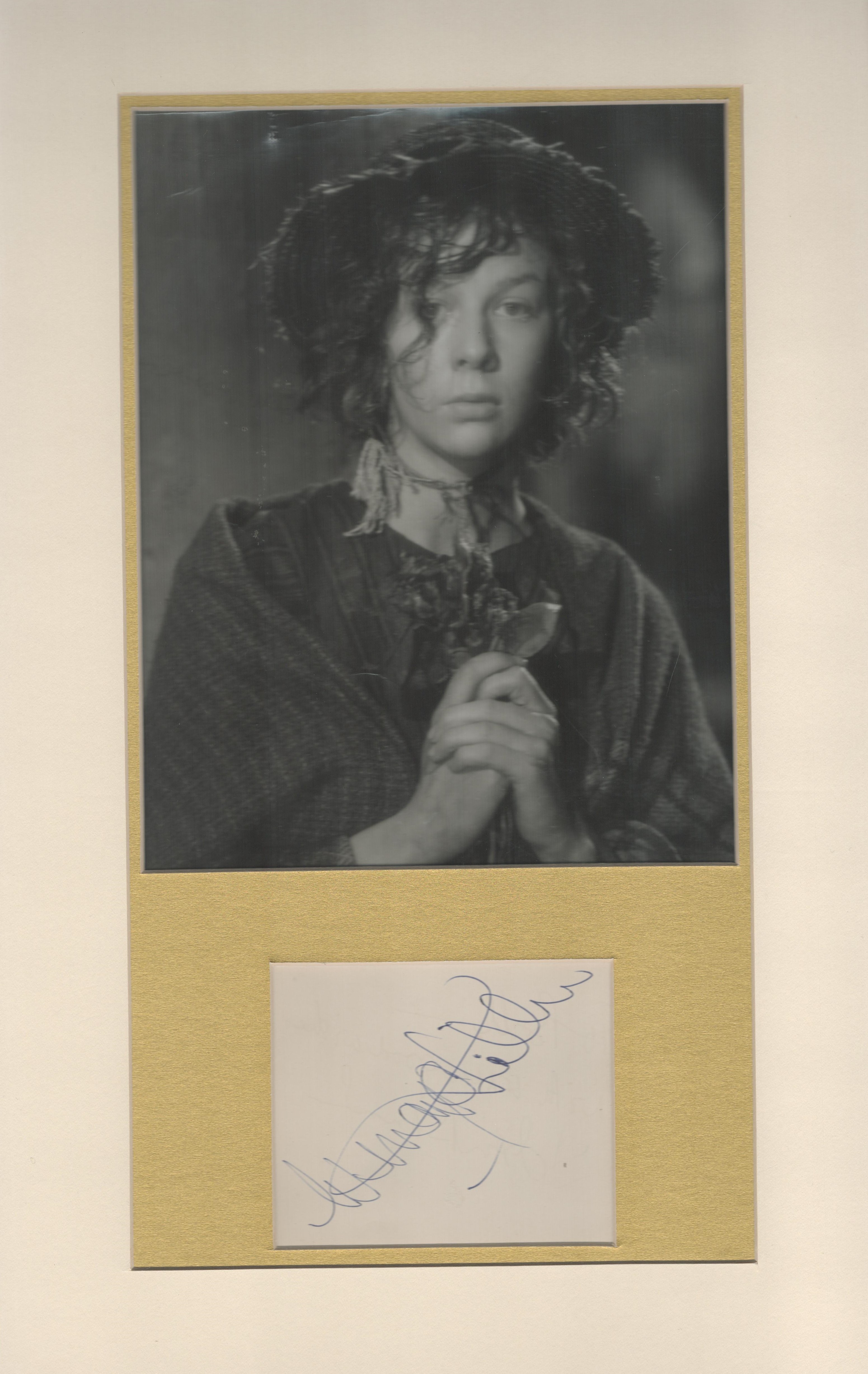 Wendy Hiller 17x11 overall mounted signature piece includes vintage black and white photo and signed