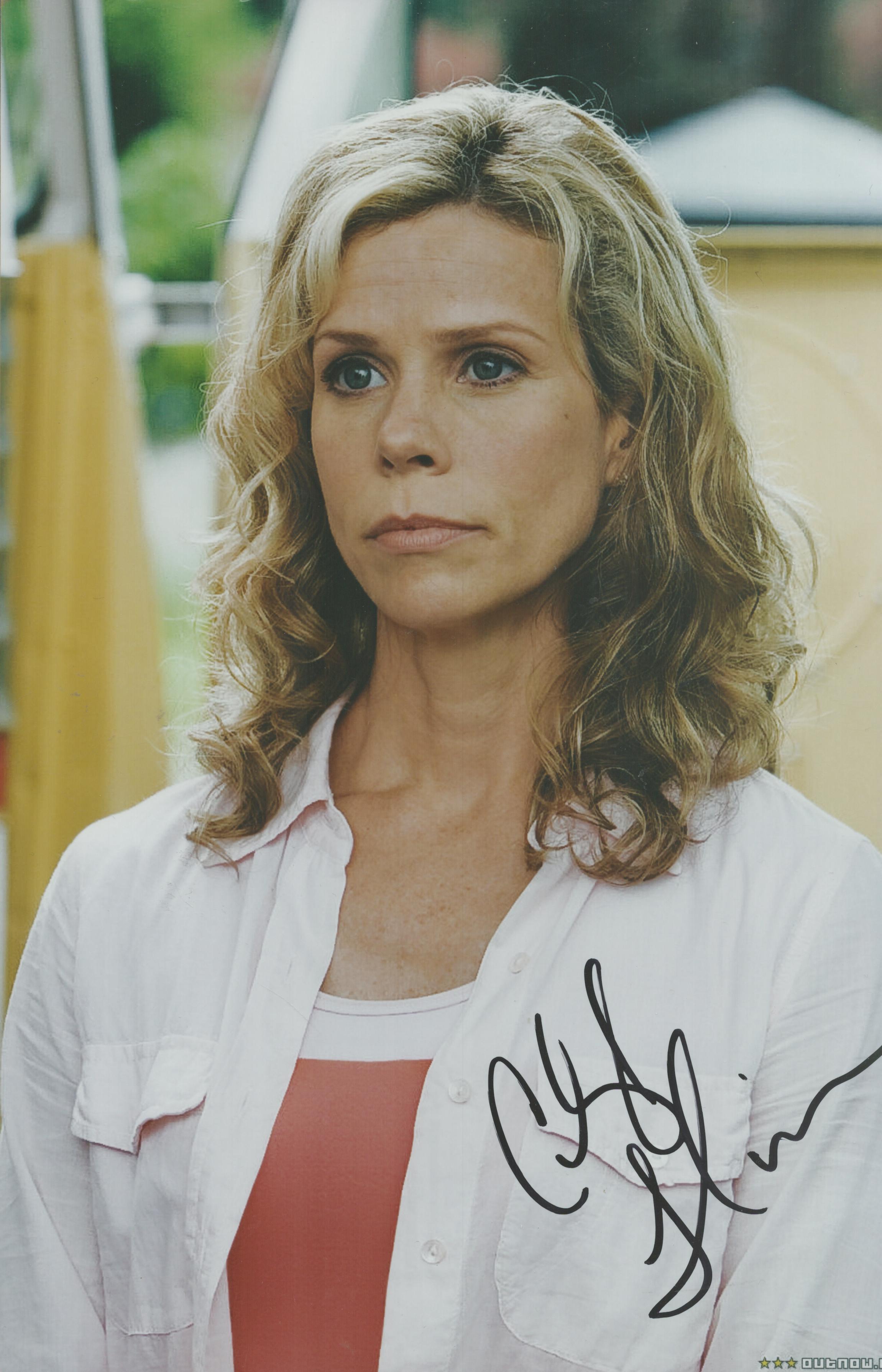 Cheryl Hines signed 12x8 inch colour photo. Cheryl Ruth Hines (born September 21, 1965) is an