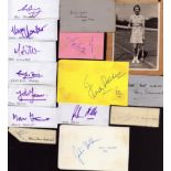 Tennis. Collection of 14 Autographs on Autograph Cards and album pages. Includes Julie Heldman,