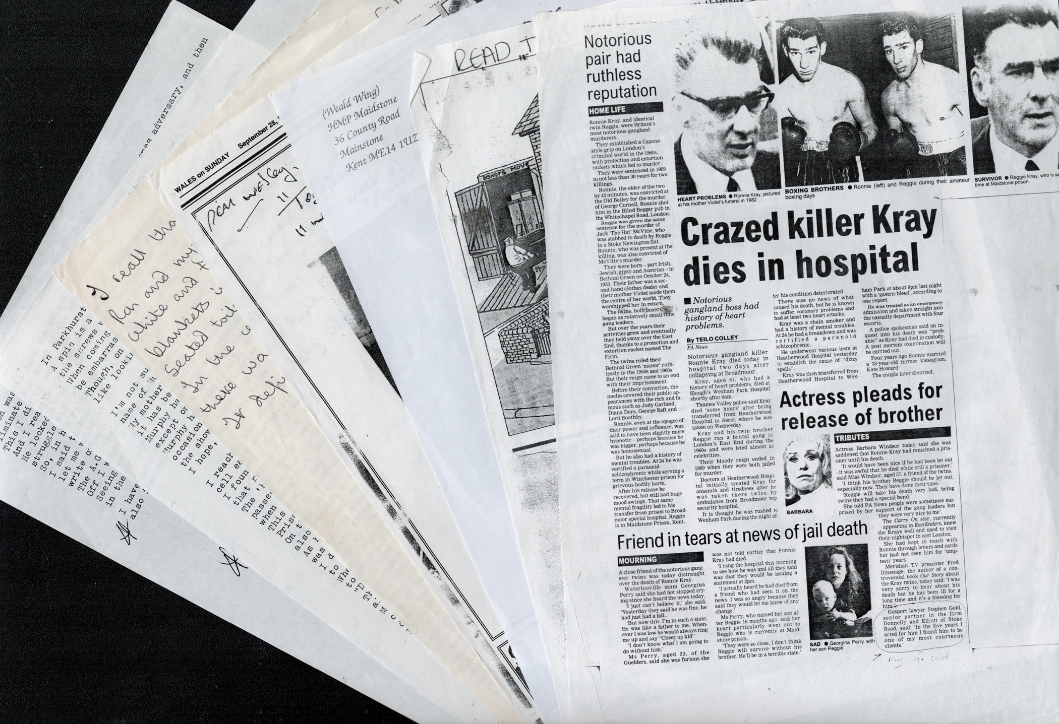 Reggie Kray Collection of Newspaper Clippings and Photocopied Articles Related. Interesting - Image 2 of 2