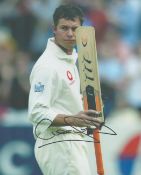 Cricket Geraint Jones signed 10x8 inch colour photo pictured while playing for England in test match