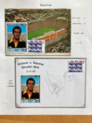 1979 Argentina football legend Hector Bailey signed cover and signed postcard comm the match v