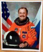 Yuri Usachev Cosmonaut Space Shuttle Astronaut signed 10 x 8 colour NASA litho photo. MIR15, 21,