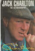 Jack Charlton signed hardback book titled The Autobiography signature on the inside title page