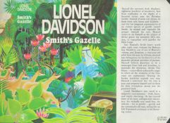 Lionel Davidson Smith's Gazette Publisher Jonathan Cape. Jacket design by Bill Botten. Excellent