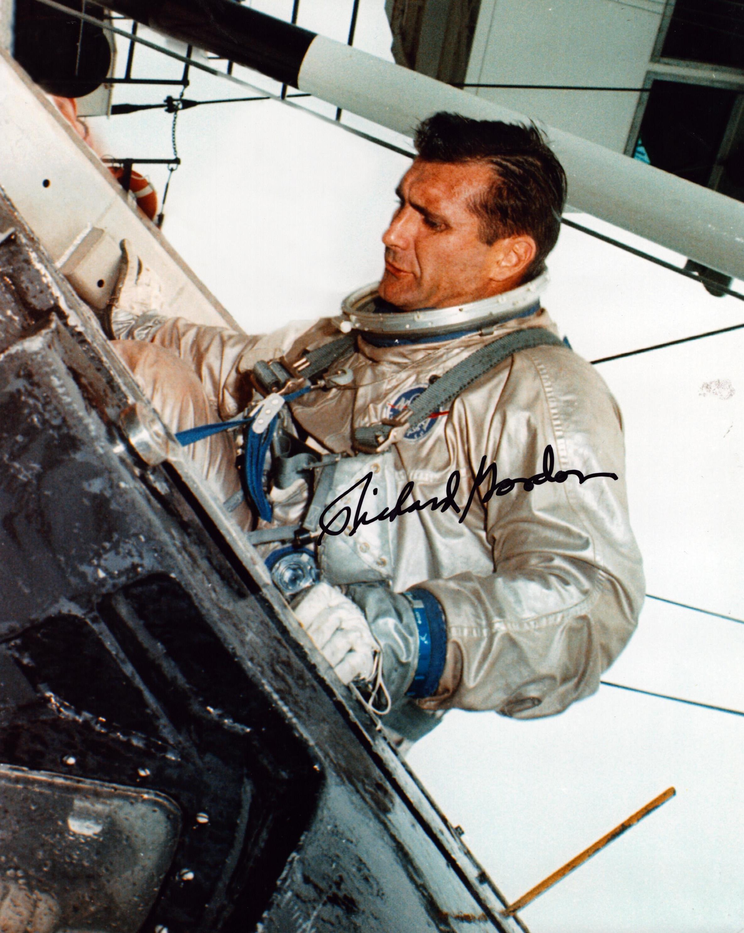 Richard Gordon JR signed 10x8 inch colour photo pictured in space suit. Lot comes with