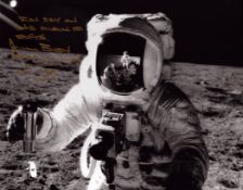 Alan Bean signed 10x8 inch colour photo pictured during Apollo XII mission inscribed Fun Day on