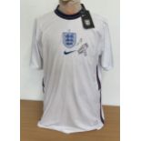 Declan Rice signed England Replica football shirt. Size medium. Good condition. All autographs are