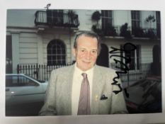 Denholm Elliott Late Great British Actor Indiana Jones 7x5 inch signed photo. Good condition. All