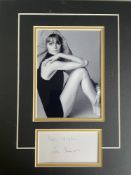 Jean Shrimpton English Actress and Legendary Model Signed Display. Good condition. All autographs