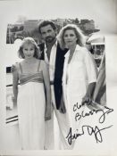 Lindsay Wagner American Actress Bionic Woman 10x8 inch signed photo. Good condition. All