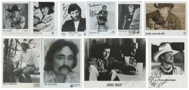 Singer/Musician 10 x signed black and white photo 10x8 Inch. Signatures include Ken Mellons. Ricardo