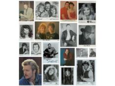 Music. Collection of 18 x mixture signed black and white / colour Photos. Singer/Musician plus