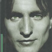 David Ginola - Le Magnifique - The Autobiography by David Ginola with Neil Silver 2000 Hardback Book