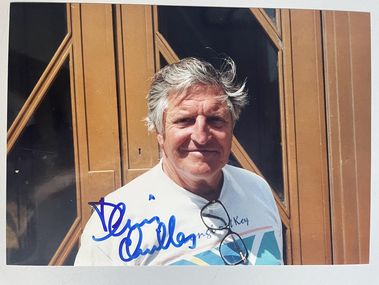 Dennis Quilley Late Great Actor and Singer 8x6 inch signed photo. Good condition. All autographs