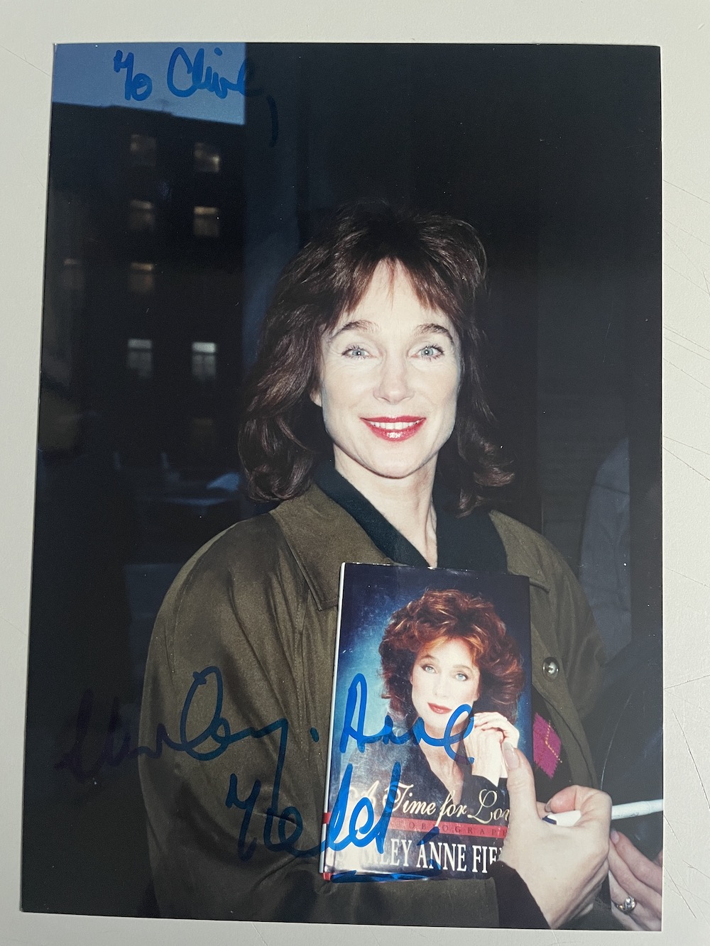 Shirley Anne Field Popular British Actress 8x6 inch signed photo. Good condition. All autographs