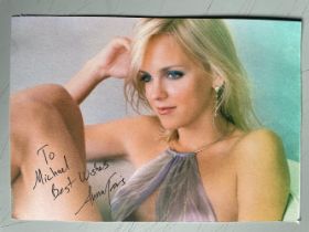Anna Faris Popular American Actress 7x5 inch signed photo. Good condition. All autographs come