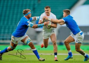 Rugby Union Henry Slade signed 12x8 colour photo. He has been capped 48 times scoring 39 points.