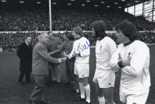 Autographed COLIN BELL 12 x 8 photo : B/W, depicting Liverpool manager Bill Shankly shaking hands