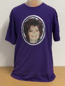 Sharon Osbourne and Bob Hoskins signed T-shirt worn by house band on Friday Night with Jonathan