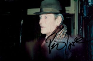 Peter O'Toole signed Colour Photo. 6x4 Inch. Good condition. All autographs come with a