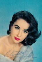 Elizabeth Taylor signed 6x4 inch colour post card photo. Good Condition. All signed items come