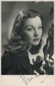 Vivien Leigh signed vintage 6x4 inch black and white photo. Good Condition. All signed items come