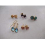 Five pairs of assorted earrings, hallmarked or assessed as 9ct gold, gross weight 8.9g (5)