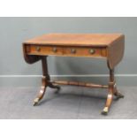 A Regency style mahogany sofa table, 72 x 91 x 60cm (closed) 72 x 138 x 60cm (open)
