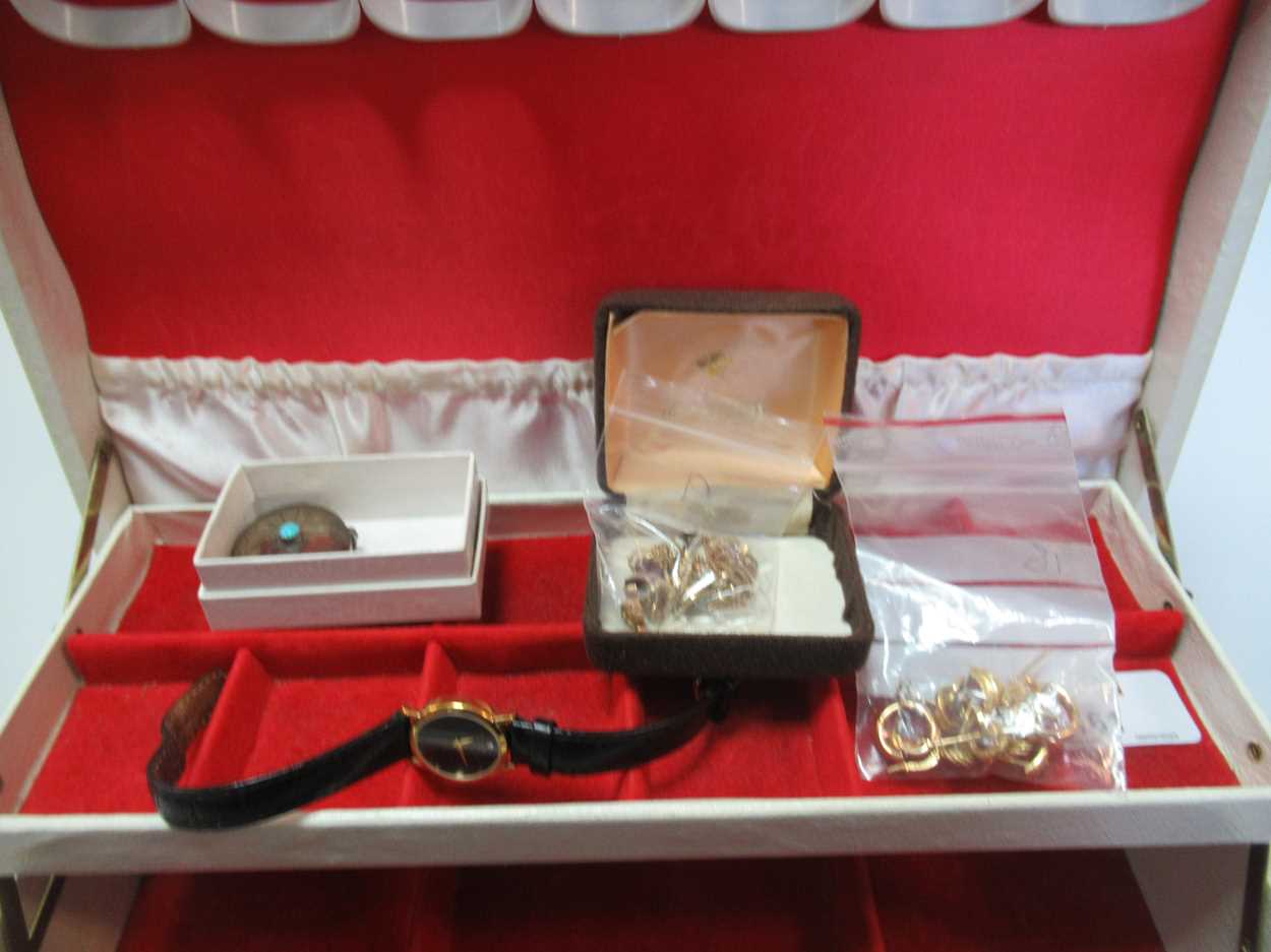 A jewellery box containing, four pairs of earrings and two single earrings tested to at least 18ct - Image 2 of 3