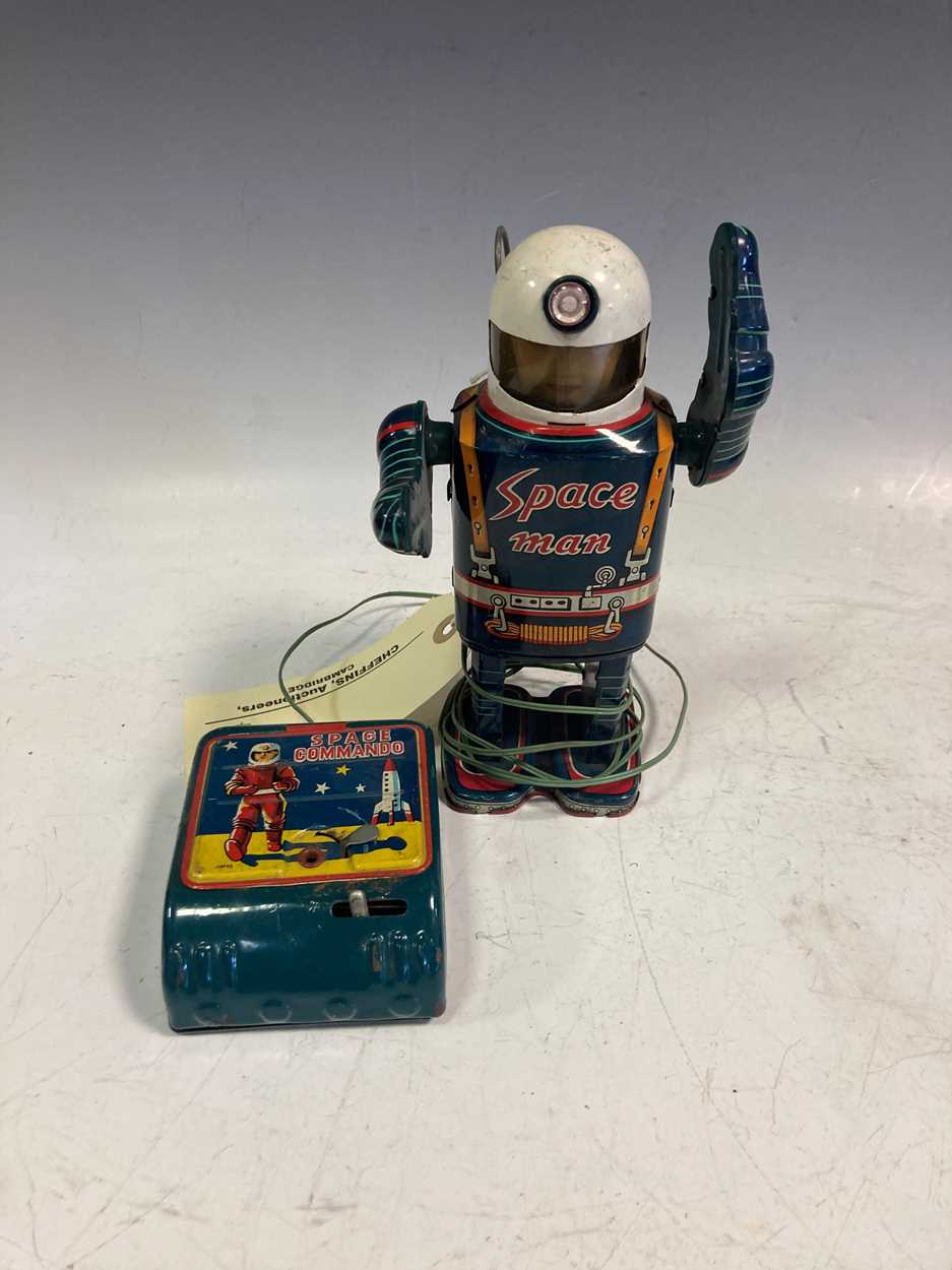 Masudaya Space Commando Astronaut - Japanese toy tin astronaut with battery control box, 19.5cm