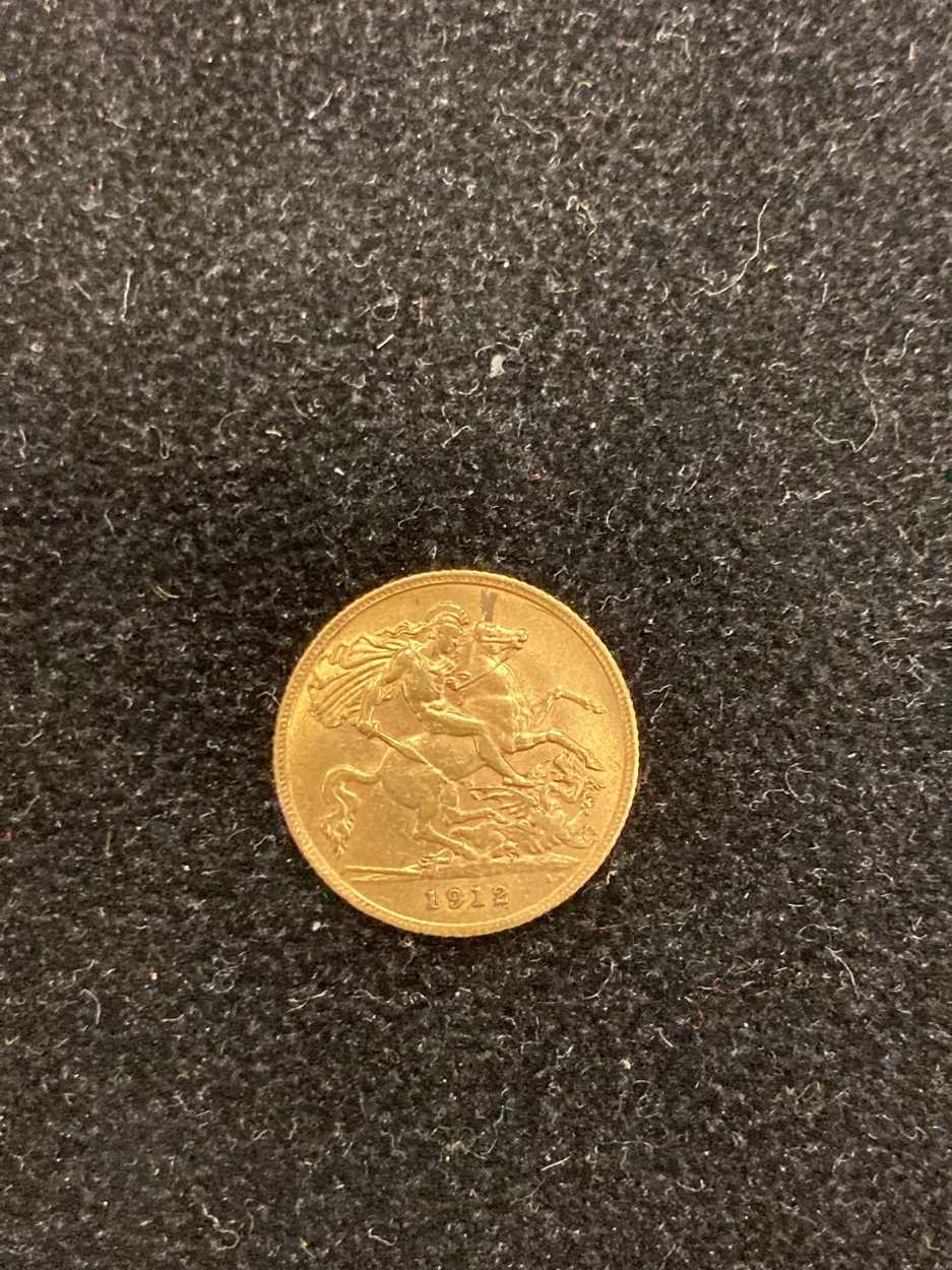 George V gold half sovereign 1912 - Image 2 of 2