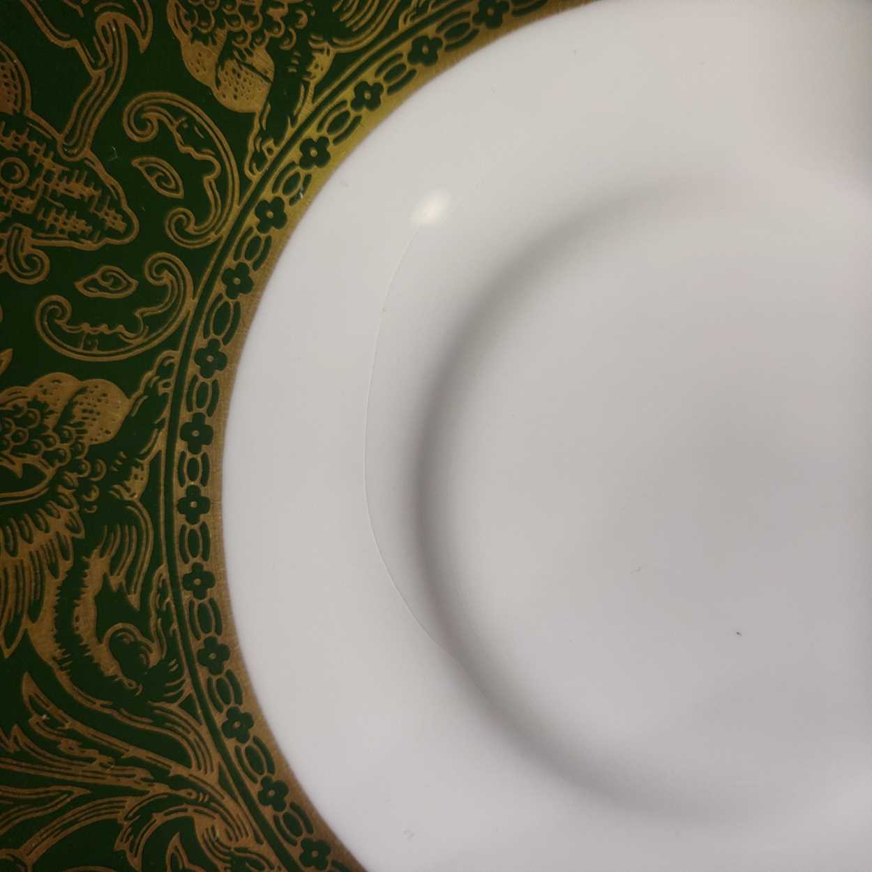 Wedgewood Florentine Bone China Dinner Service W4170, including twelve large plates and side plates, - Image 14 of 19